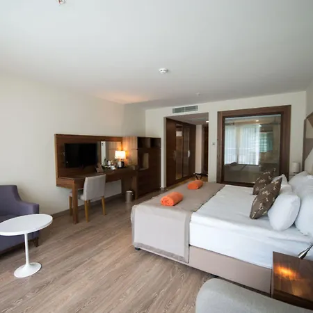 Nirvana Mediterranean Excellence Resort 5*